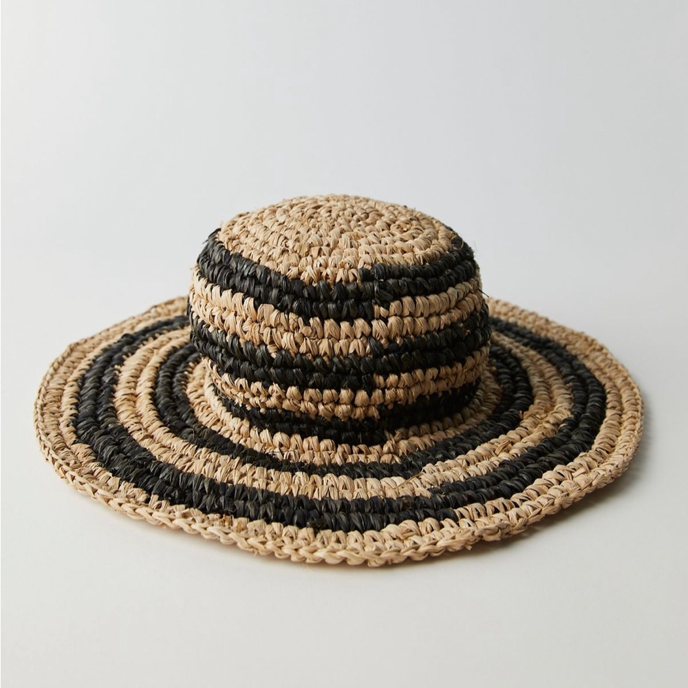 Free People x En El Mar Bingin Bucket Hat | Stripe | NWOT - Picture 2 of 6